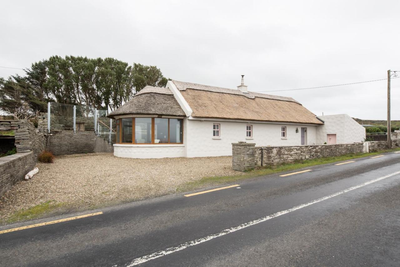 Storytellers Holiday home Ballycotteen
